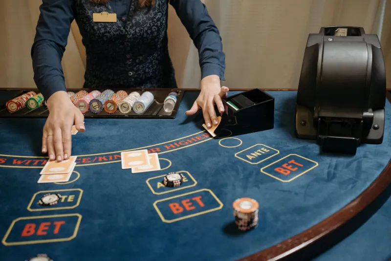 Shiny Objects at the Table: The Real Cost of Casino Side Bets Nobody Wants to Talk About